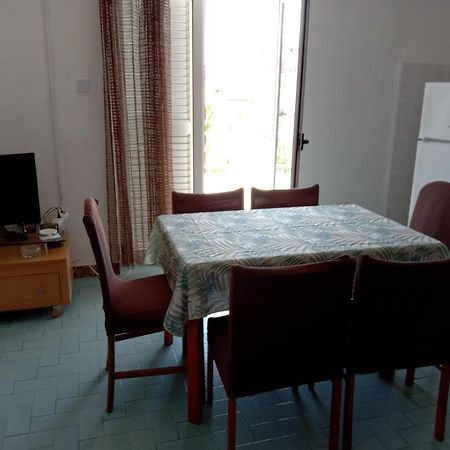 Apartment for 6 in Makarska centar Exteriör bild